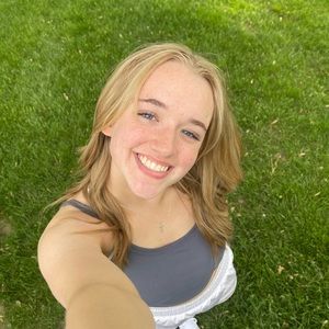 Meet your Posher, Laney